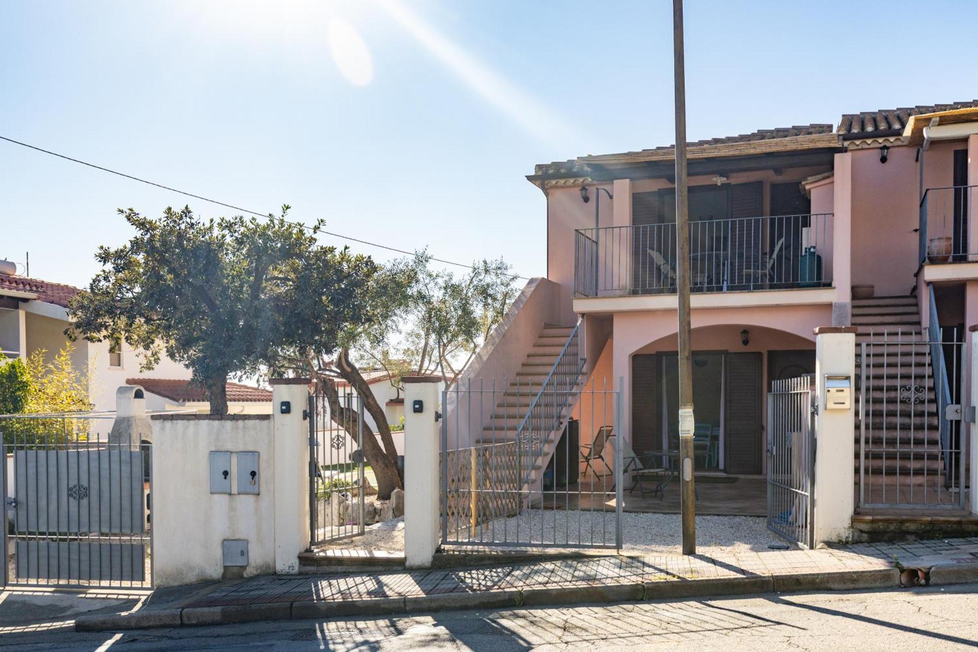 Apartamento Bynos Pool - Primo Piano Santa Maria Navarrese Exterior foto